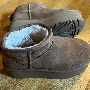 Ugg booties platform